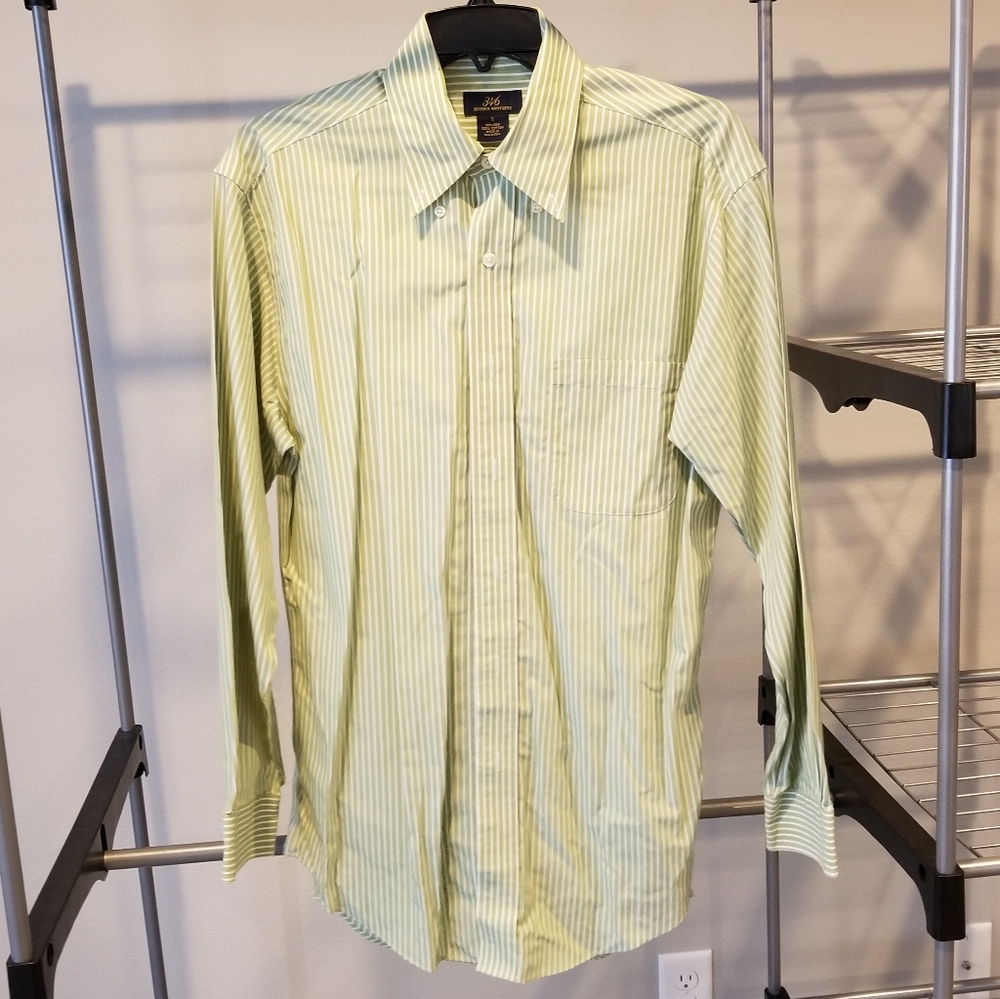 346 Brooks Brothers Shirt (S)